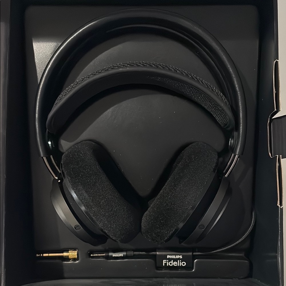 Philips Audio Fidelio X2HR Black Leather Headphones